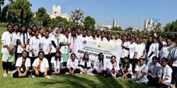 Aarihant Ayurvedic Medical College and Research Institute students visit Dudhsagar Dairy