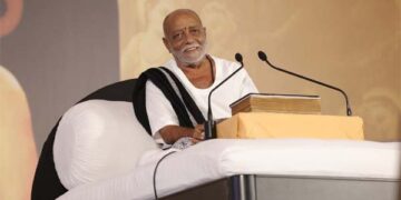Elemental essence of Radha is indescribable, Bapu begins Navratra Katha in Barsana