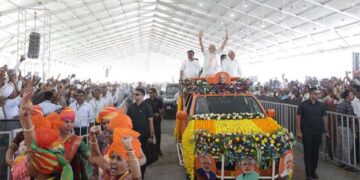 PM Modi launches development projects worth Rs 5,900 cr in Mehsana