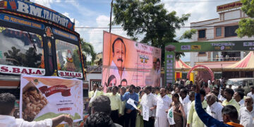 National Cashew Day: APEDA flags off cashew consignments from Cuddalore to Qatar & Malaysia