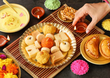 Meethe Aur Namkeen Ka Milan- Diwali Fiesta!