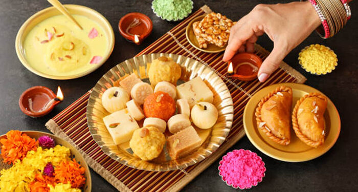 Meethe Aur Namkeen Ka Milan- Diwali Fiesta!