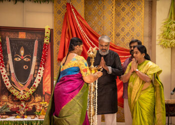 Erode Mayor Nagarathinam inaugurates ‘Sivanga Thembu,’ a devotionally ecstatic program