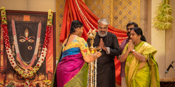 Erode Mayor Nagarathinam inaugurates ‘Sivanga Thembu,’ a devotionally ecstatic program