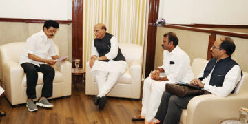 Chennai floods: Defence Min Rajnath Singh conducts aerial survey, announces relief for TN, AP