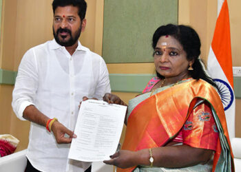 Telangana cabinet: Bhatti Vikramarka gets finance, Seethakka min for rural development, women welfare