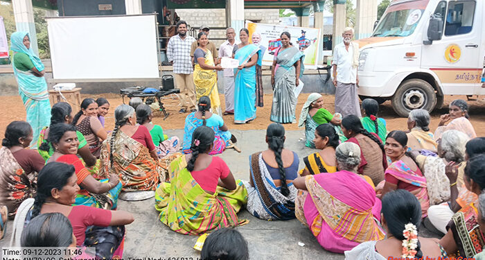 Viksit Bharat Sankalp Yatra continues its voyage in Dharmapuri dist to offer services at citizen’s doorstep