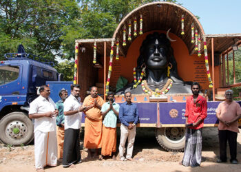 Adiyogi Ratham takes Mahashivratri Festivities on the road to Meenakshiammman’s Madurai