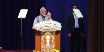 Important to ensure that the transition to new laws is smooth, says PM Modi