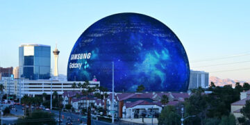 Samsung opens portal to New Mobile AI possibilities in Las Vegas on Sphere’s Exosphere, before Unpacked 2024