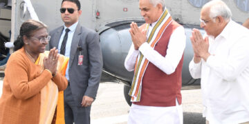 Swami Dayanand Saraswati showed society the path of modernity and social justice: Prez
