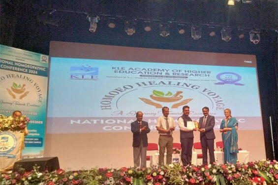 Aarihant Homeopathic Medical College Professor bags national award for his research paper