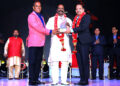 Kaviperarasu Vairamuthu receives ‘Perunthamizh Award’ in Malaysia