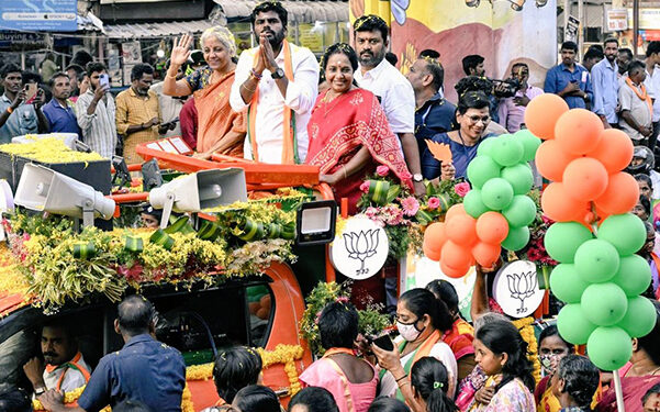 Nirmala rallies behind Annamalai, takes part in all-women poll rally in Kovai