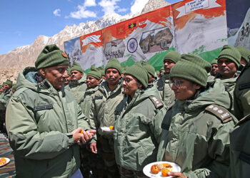 Rajnath Singh visits Siachen and carries out on-the-ground assessment of security situation