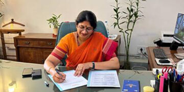 Sheyphali Sharan takes charge as PIB Principal Director General