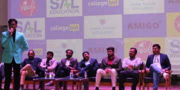 YouTube Influencer Vicky Sir, College Bol CEO, & Amigo give wings of fire to Std 10th, 12th students