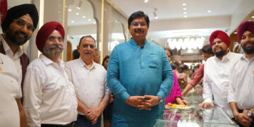 Shagun Ratna Gems & Jewellers opens new outlet in Satellite to mark 40th year