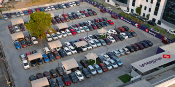 Used car sales: Spinny unveils an experiential hub on IT corridor in Chennai