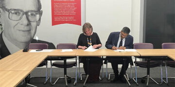IITGN inks MoU with City, University of London to foster academic and research collaborations
