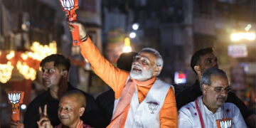 PM Modi holds six-kilometre-long roadshow in Varanasi, to file nomination papers tomorrow