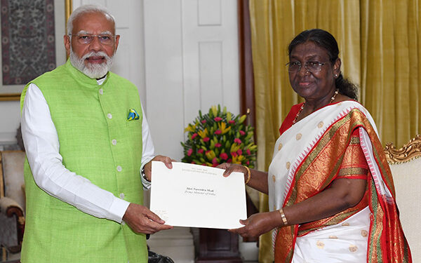 PM tenders his resignation along with cabinet colleagues to President