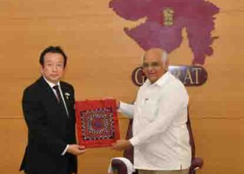 Gujarat CM holds meeting with 18-member Japanese delegation from Shizuoka Prefecture