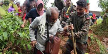 Wayanad landslide toll touches 106; CM Vijayan describes it as worst disaster to hit Kerala