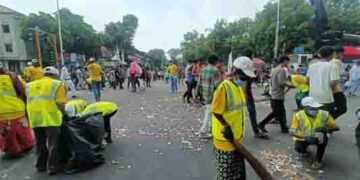 Zero waste to landfill: AMC recycles plastic waste from Rath Yatra, aims for sustainable festival