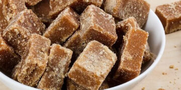 To stay healthy & sustain Mother Nature, add Organic Jaggery in daily cooking