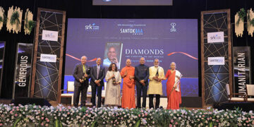 Santokbaa Humanitarian Award sparkles in the ‘City of Dreams’