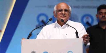 Gujarat CM dedicates 32 city civic centres for easy access to municipal services across state