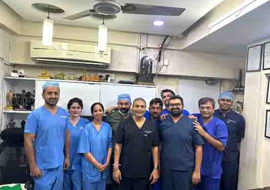 Dr Dipak Limbachiya holds world’s first declared hands-on training in endometriosis surgery