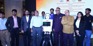 JGU & IIT-M ink MoU to design ‘Advanced Robot Tour Guide’ for India’s first Constitution Museum