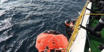 ICG rescues 9 Indian Seafarers from sunken dhow in a coordinated ‘SAR Operation’ in International Waters