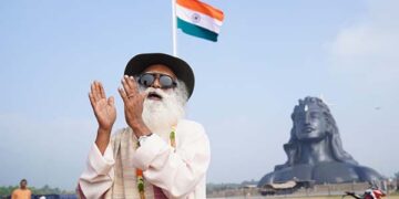 Sadhguru throws light on India’s timeless culture at R-Day celebrations of Isha Yoga Center