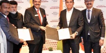  JSW Group signs MoU with Govt of Maharashtra for Rs 3-lakh crore investment in the state