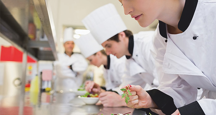 Albatros Expeditions announces ‘Chef on Board’ offers exclusively for Indian Groups