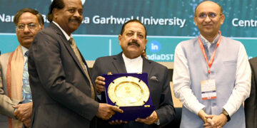 CUTN honoured with PURSE Award at National Science Day event in New Delhi