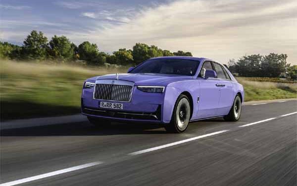 Rolls Royce Ghost Series II arrives in India to offer unrivalled luxury, prices start from Rs 8.95 cr