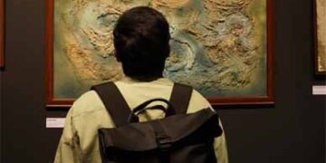Director of Archer Art Gallery inaugurates Dhyan Sompura’s debut solo expo ‘Fragments of Infinity’