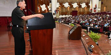 COAS delivers a pivotal strategic discourse at the Defence Services Staff College