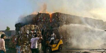 Army team combats massive industrial fire at Dharangadhara in Surendranagar dist, no loss of life