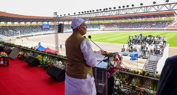 Rajnath exhorts students to get trained in emerging technologies to tackle future challenges