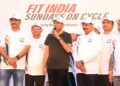 Mansukh Mandaviya participates in ‘Fit India Sunday on Cycle’ campaign at Sabarmati Riverfront in Ahmedabad