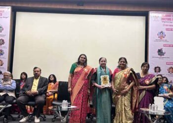 Gujarat docs discuss various health, mental challenges faced by women and ways to address them