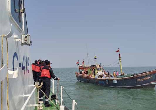 ICG evacuates fisherman from IFB Maa Kuldevi with medical emergency off Pipavav in Gujarat