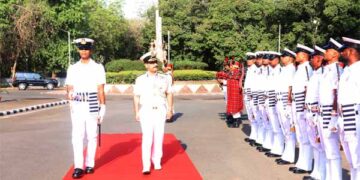 ICG Commander (Western Seaboard) visits Coast Guard Regional HQs (North West) in Gandhinagar