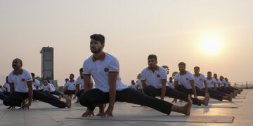 72 Indian Defence personnel complete Hatha Yoga Instructor Training at  Isha Yoga Center