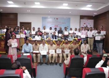 PMG Krishna Kumar Yadav felicitates 80 best performers for excellent services during 2024-25